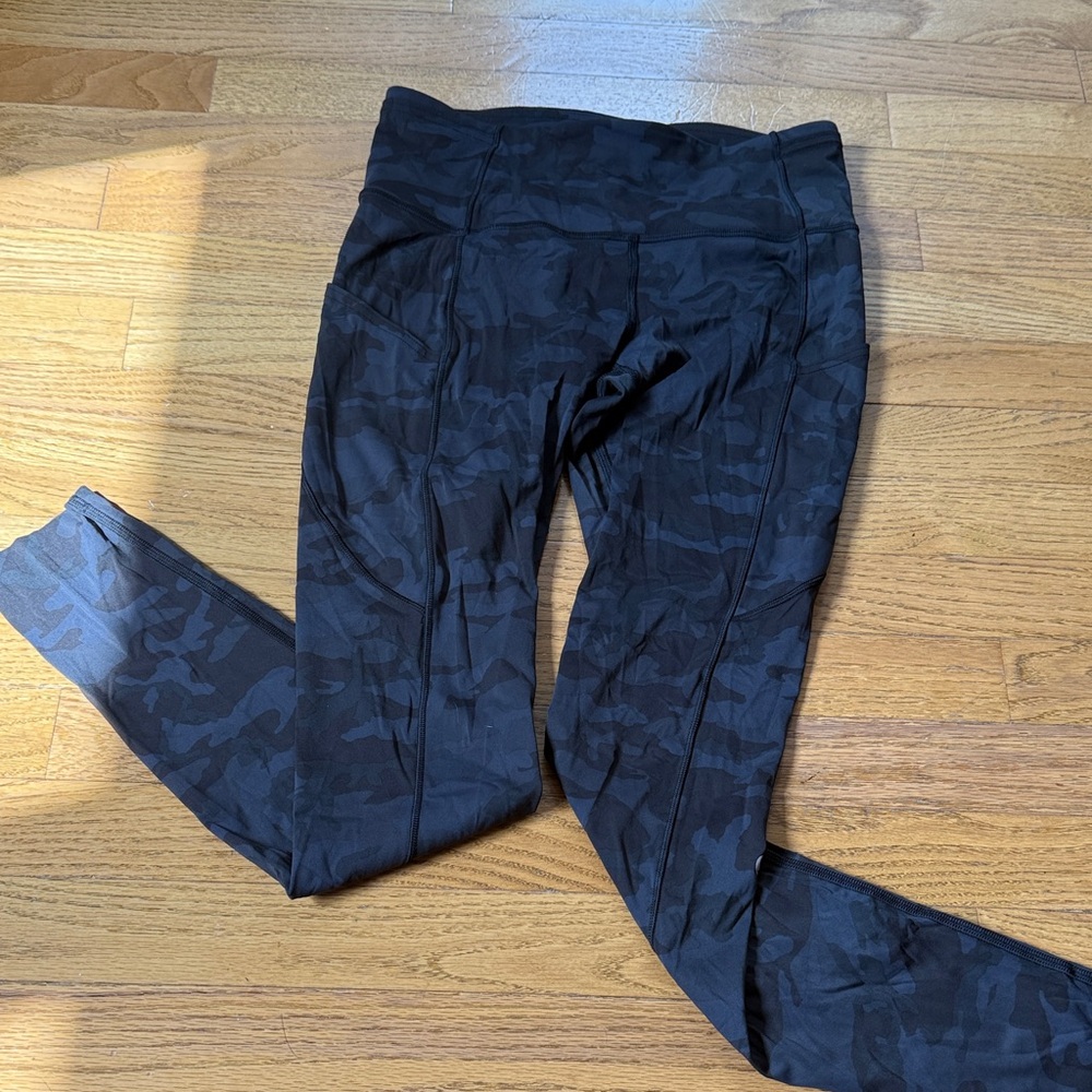 Lululemon blue Black Camouflage Leggings